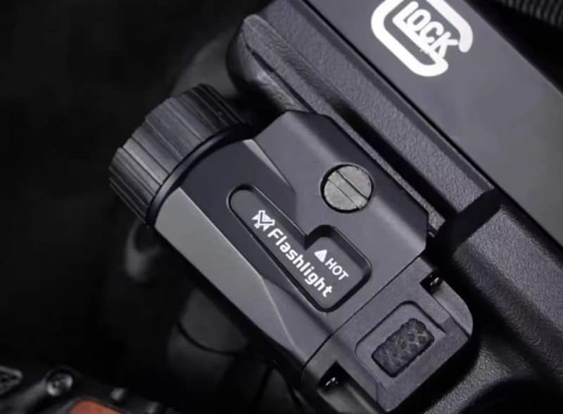 Тактичний ліхтарик глок